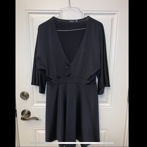 Kimono sleeve Mini dress with cut out